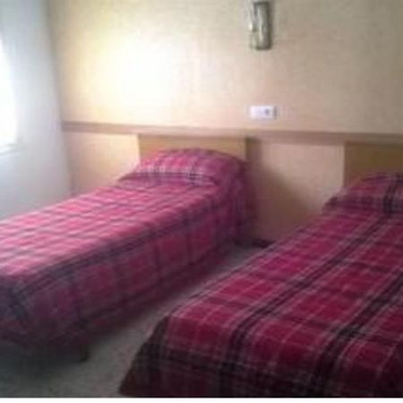Neptuno Hostal Lloret de Mar Extérieur photo