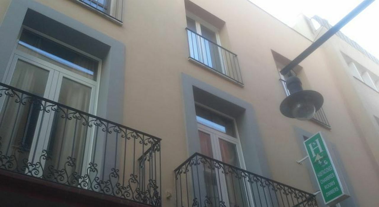 Neptuno Hostal Lloret de Mar Extérieur photo